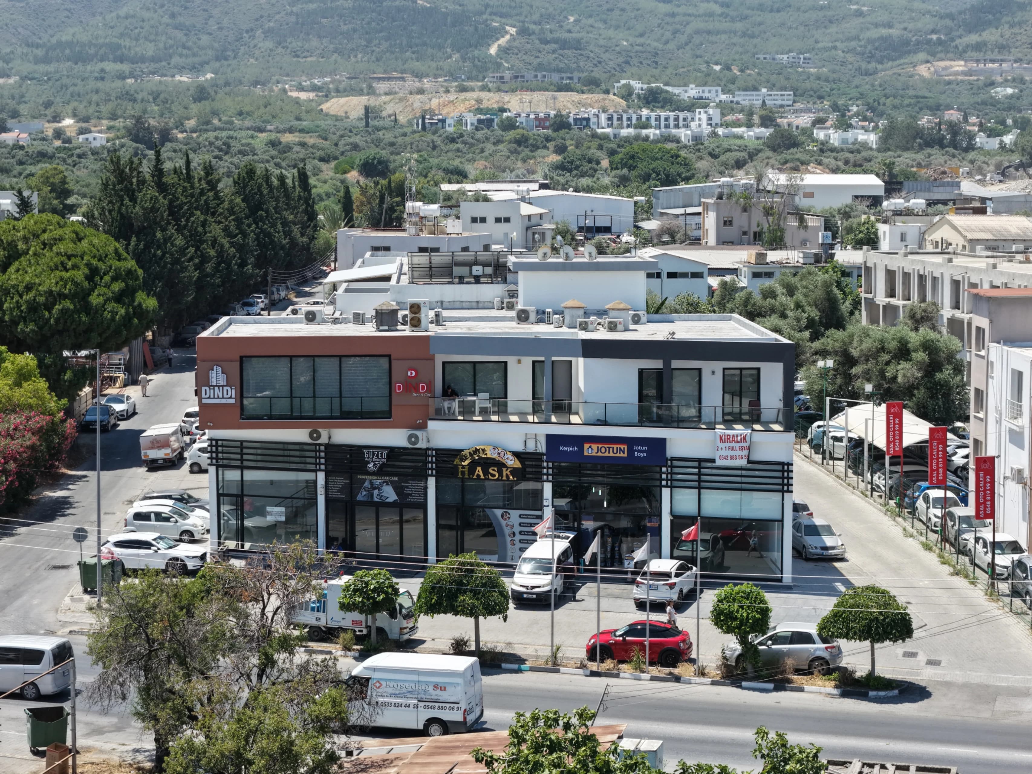 Dindi Plaza